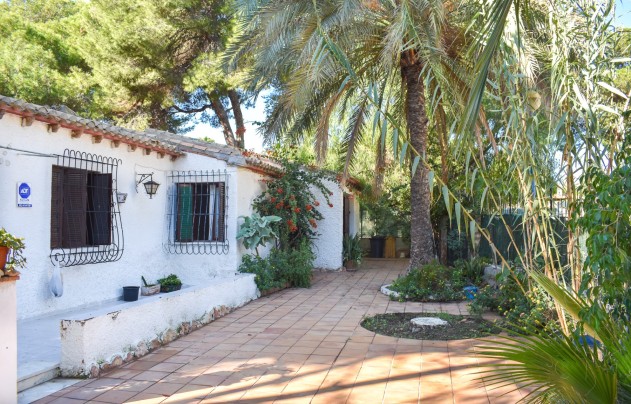 Villa - Resale - Orihuela Costa - Punta Prima