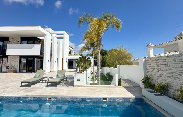 Villa - Resale - Orihuela Costa - Villamartín