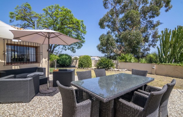 Villa - Reventa - Benahavis - La Quinta