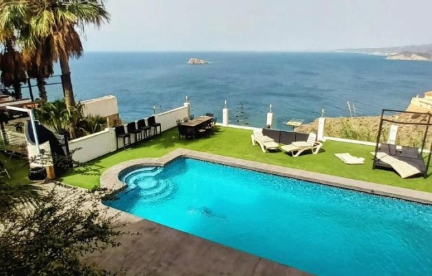 Villa - Reventa - Benidorm - Sierra Helada