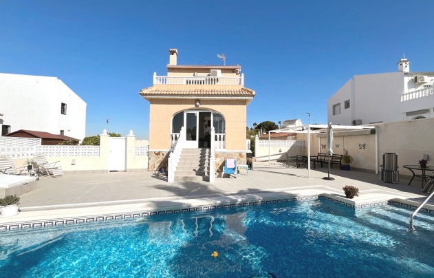 Villa - Reventa - Benijofar - Monte Azul