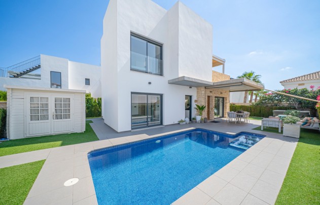 Villa - Reventa - Ciudad Quesada - Lo Pepin