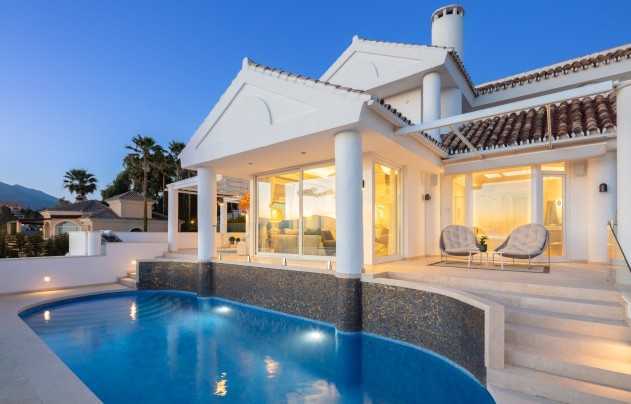 Villa - Reventa - Marbella - Nueva Andalucía