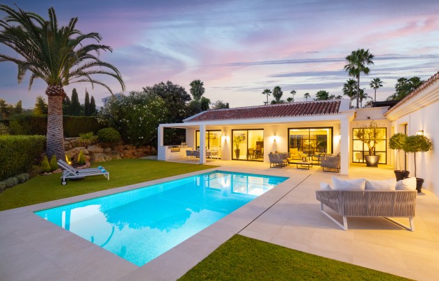 Villa - Reventa - Marbella - Nueva Andalucía