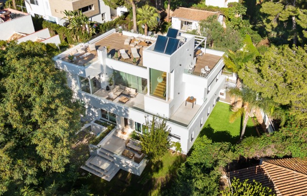Villa - Reventa - Marbella - Nueva Andalucía