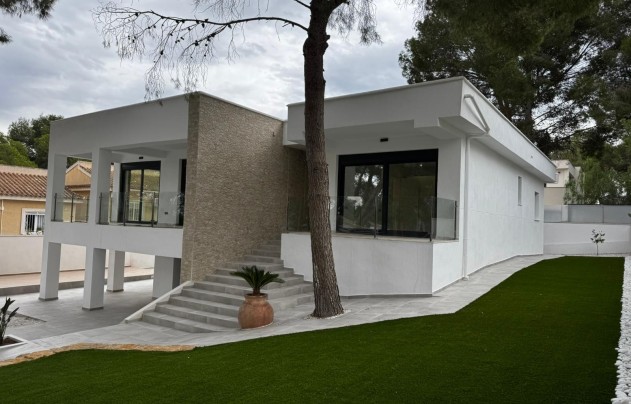 Villa - Reventa - Torrevieja - Los Balcones