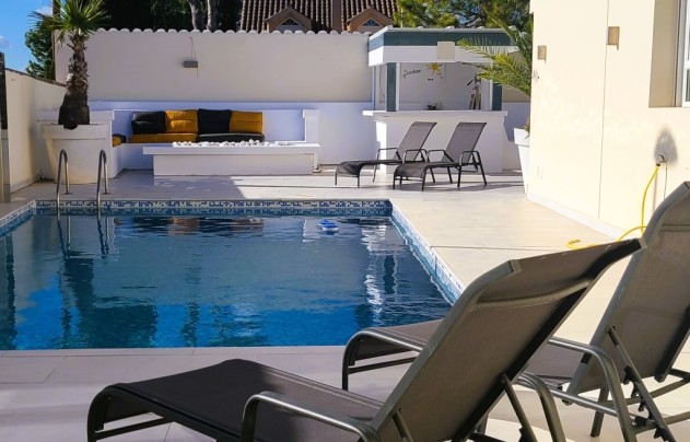 Villa - Reventa - Torrevieja - Los Balcones