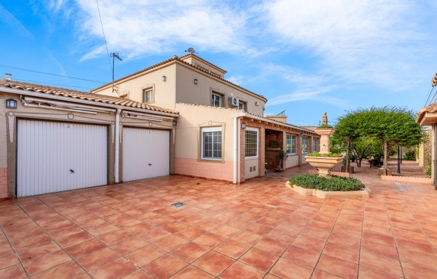 Villa - Reventa - Torrevieja - Torrevieja