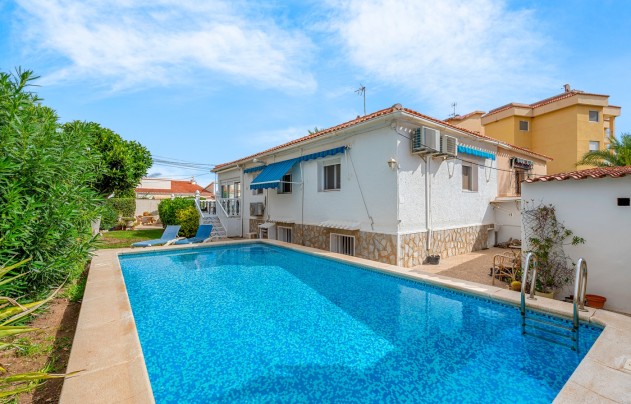 Villa - Revente - Orihuela Costa - Punta Prima
