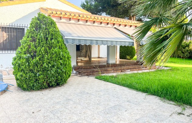 Villa - Revente - Orihuela Costa - Punta Prima