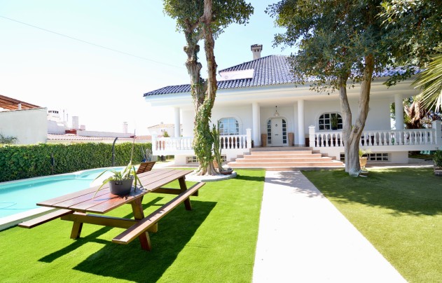 Villa - Revente - Torrevieja - Torreta