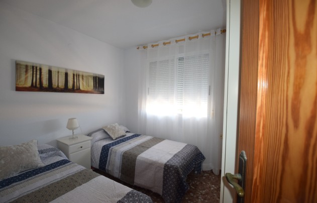 Herverkoop - Villa - Guardamar del Segura