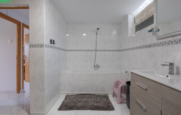 Revente - Villa - Albatera