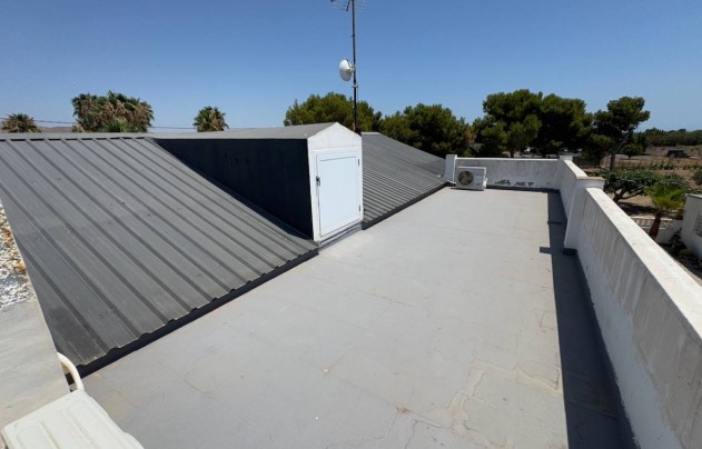 Resale - Villa - Torrellano