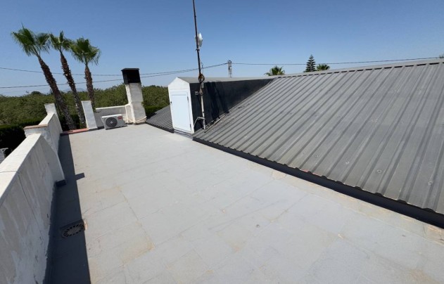 Resale - Villa - Torrellano