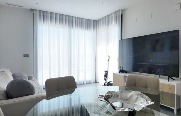 Resale - Villa - Torrevieja - Los Balcones