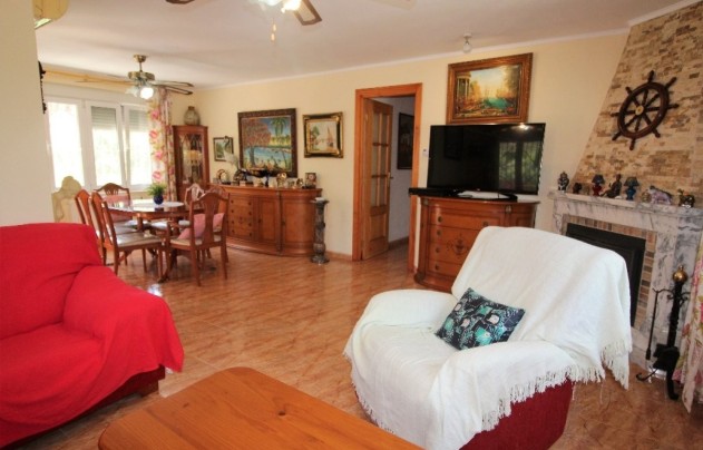 Resale - Villa - Torrevieja - Los Balcones