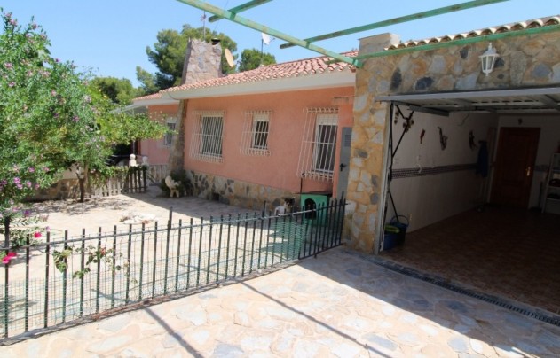 Resale - Villa - Torrevieja - Los Balcones