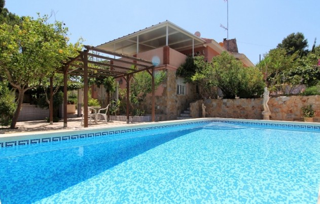 Resale - Villa - Torrevieja - Los Balcones