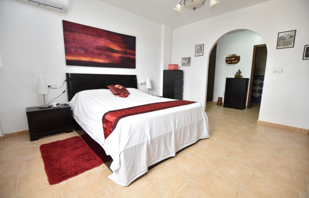 Resale - Villa - Algorfa - Montemar