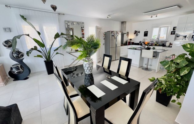 Resale - Villa - Ciudad Quesada