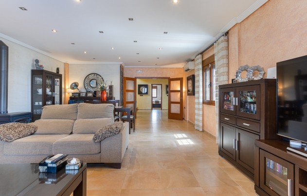 Resale - Villa - Los Montesinos - La Herrada