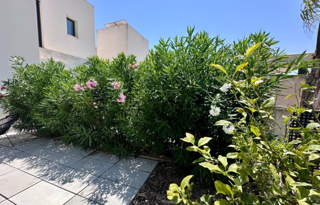 Resale - Villa - Rojales