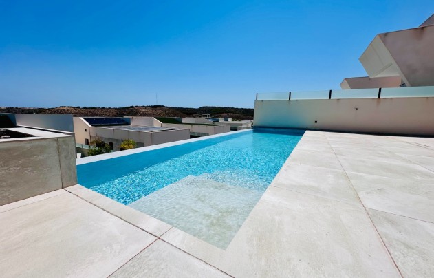 Resale - Villa - Rojales