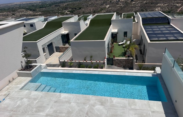 Resale - Villa - Rojales