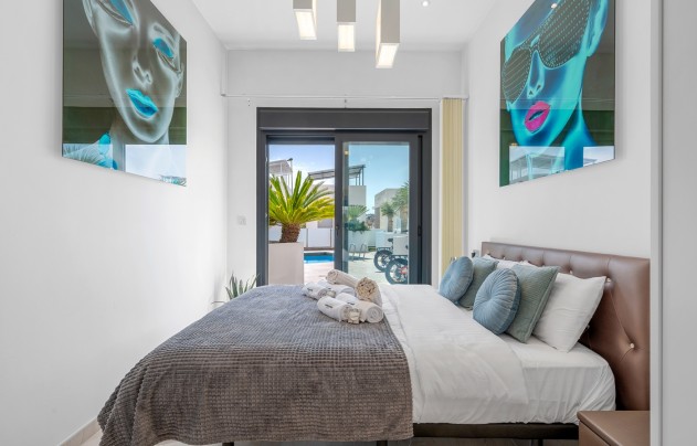 Resale - Villa - Orihuela Costa - Villamartín