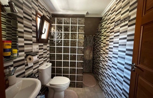 Resale - House - Punta Prima