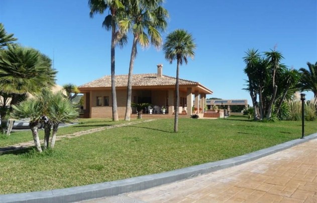 Resale - Villa - Calpe - Gargasindi