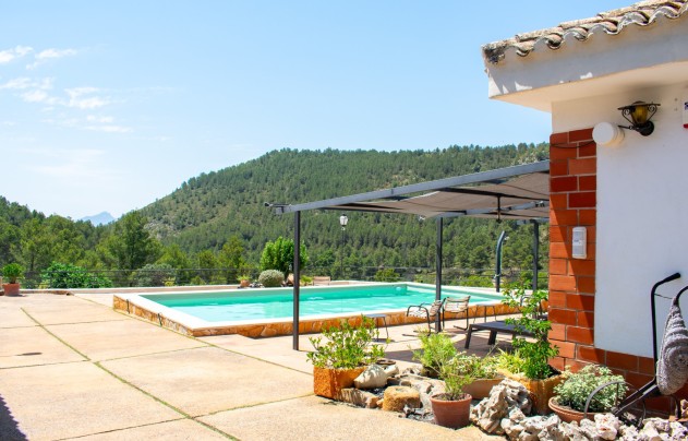 Reventa - Villa - Onil