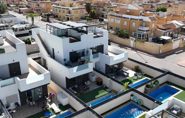 Resale - Villa - Ciudad Quesada