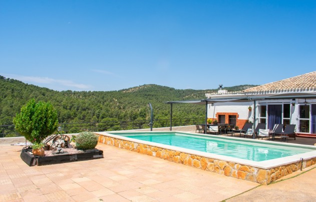 Reventa - Villa - Onil