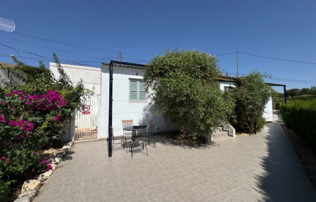 Resale - Villa - Blanca