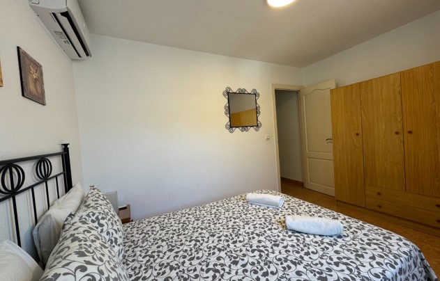 Resale - Villa - Blanca