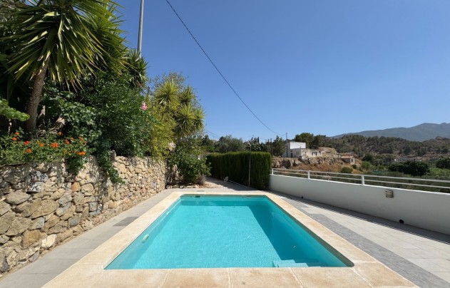 Resale - Villa - Blanca