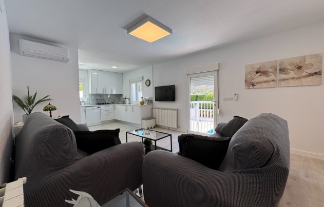 Resale - Villa - Blanca