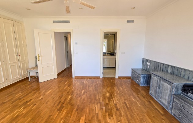 Reventa - Casa - El Campello