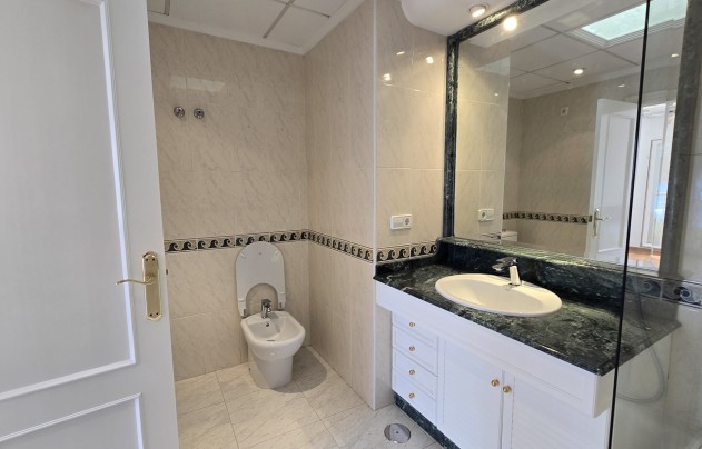 Reventa - Casa - El Campello