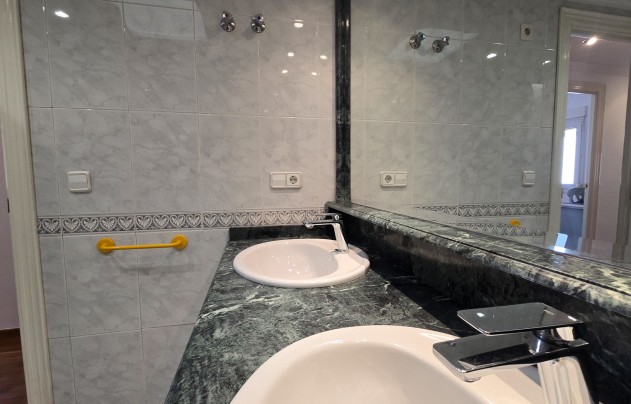 Reventa - Casa - El Campello