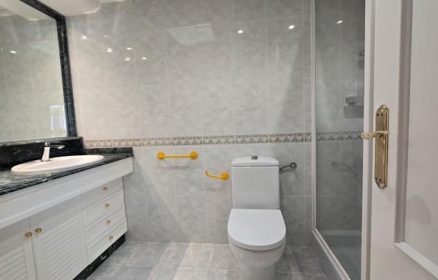 Reventa - Casa - El Campello