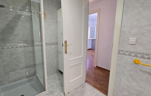 Reventa - Casa - El Campello