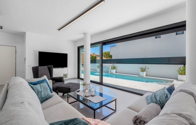 Resale - Villa - Guardamar del Segura