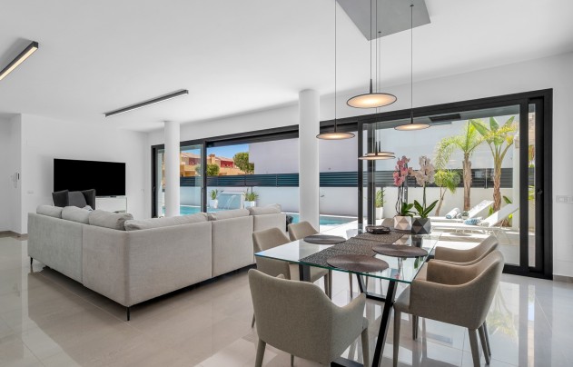 Resale - Villa - Guardamar del Segura