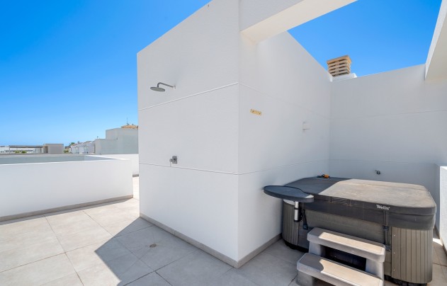 Resale - Villa - Guardamar del Segura