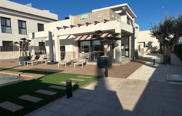 Resale - Villa - Ciudad Quesada - Doña Pepa