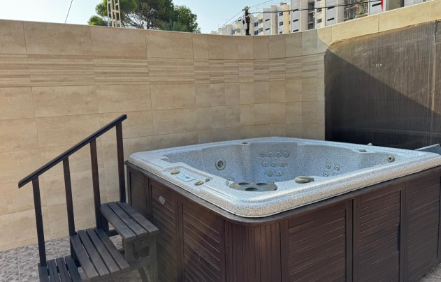 Resale - House - Punta Prima