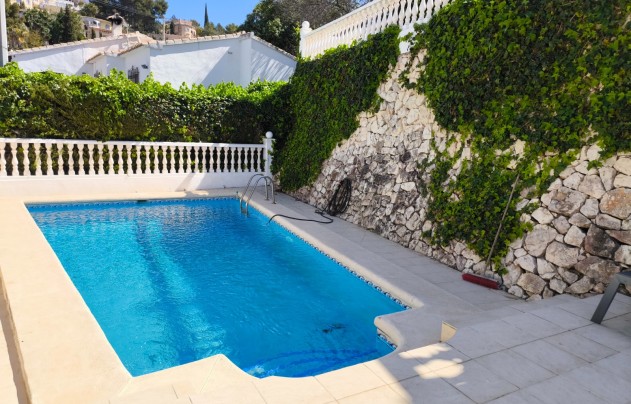 Resale - Villa - Benissa - La Fustera